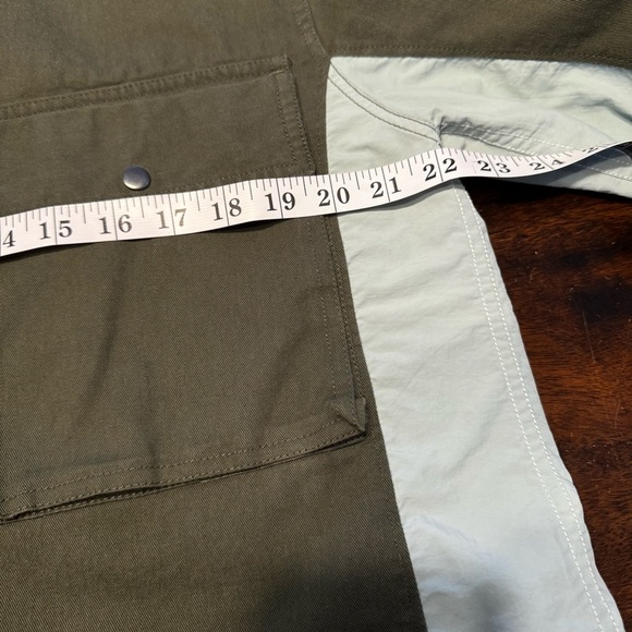 Topman Men’s Twill Colorblock Snap Front Forest Green Blue Pocketed Top Sz L-XL - Picture 11 of 12